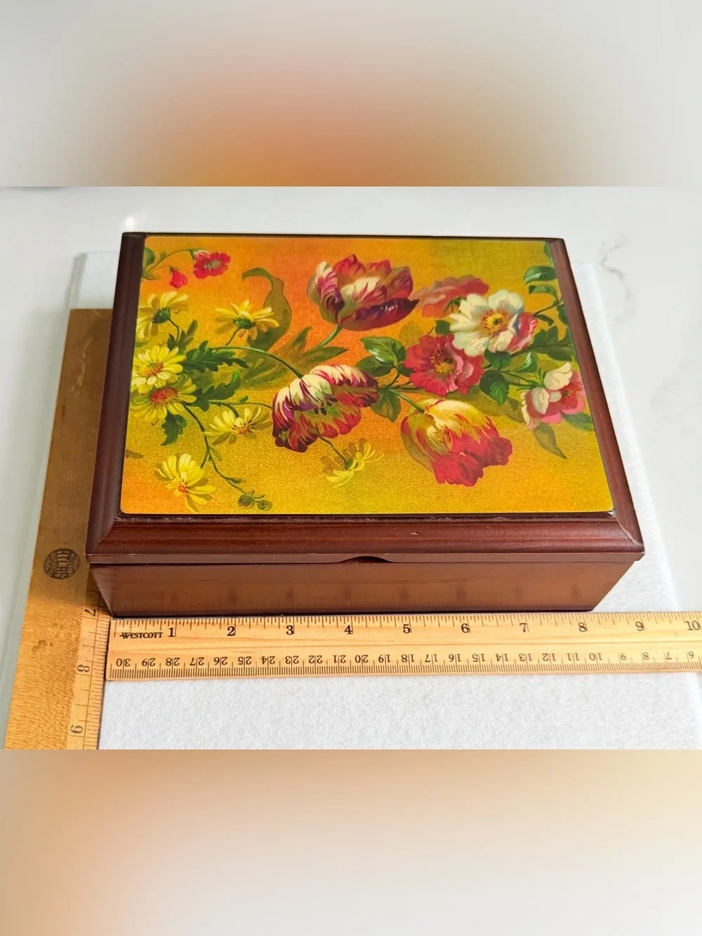 Papyrus Floral Keepsake Box with Cards